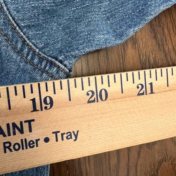 Vintage women’s Bushwacker denim shirt. Size Small. - Picture 6 of 8